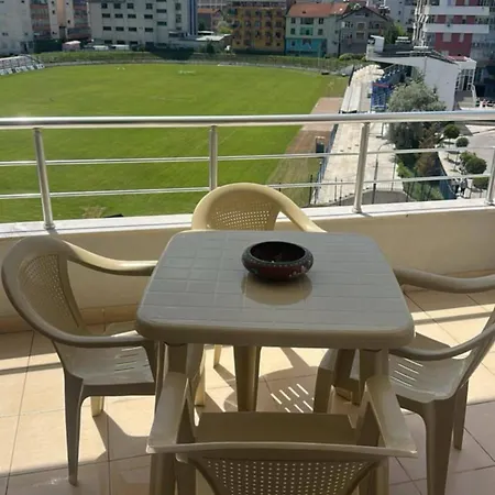 Mary'S Luxury Apartment Pogradec 2 Exterior photo