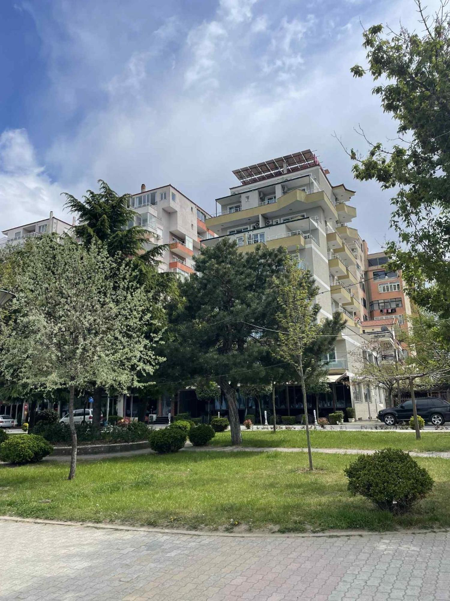 Mary's Luxury 2 * Pogradec